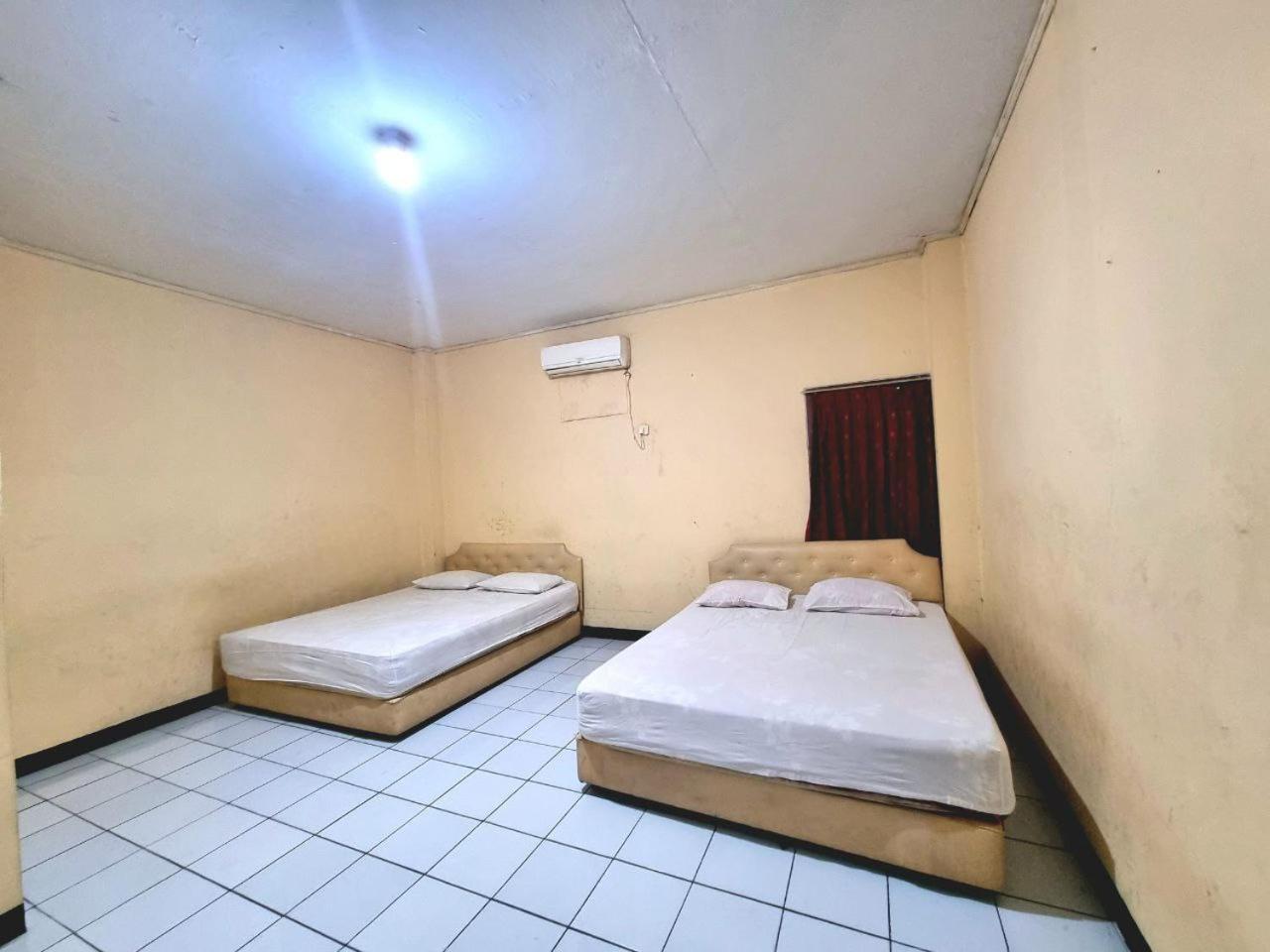 Hotel Harapan Jaya Jakarta Luaran gambar